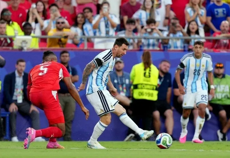 Anh khó ngăn cản Argentina vào chung kết