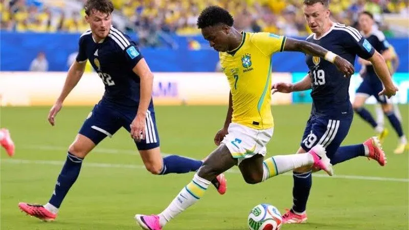 Brazil gặp nhiều khó khăn trước Na Uy